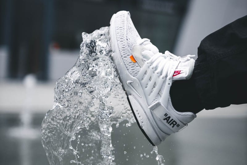 waterproof your sneakers